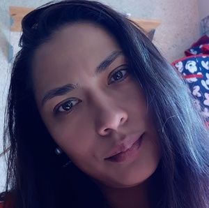 Meet your Posher, Paola andrea